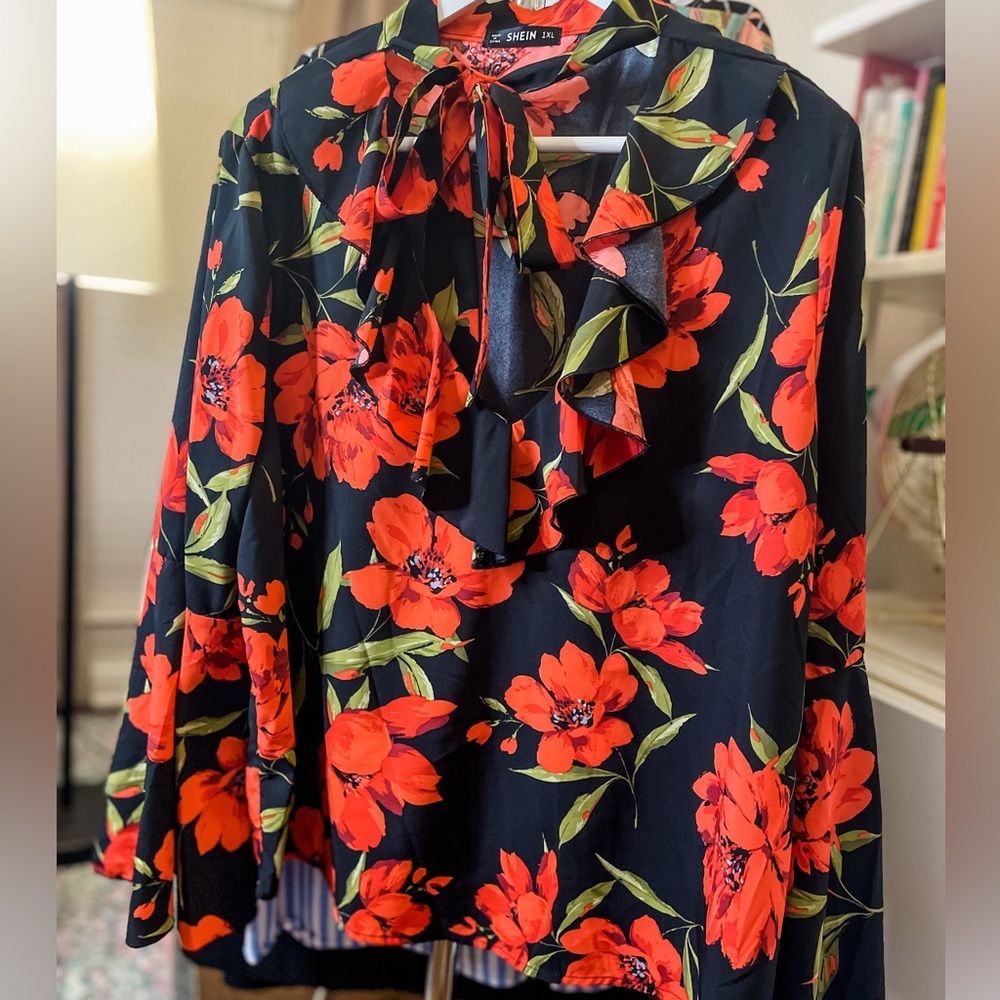 Tie Neck Flounce Sleeve Floral Blouse